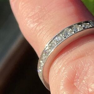 Tiffany & Co.diamond Ring Women’s wedding band platinum Band with bag & box .